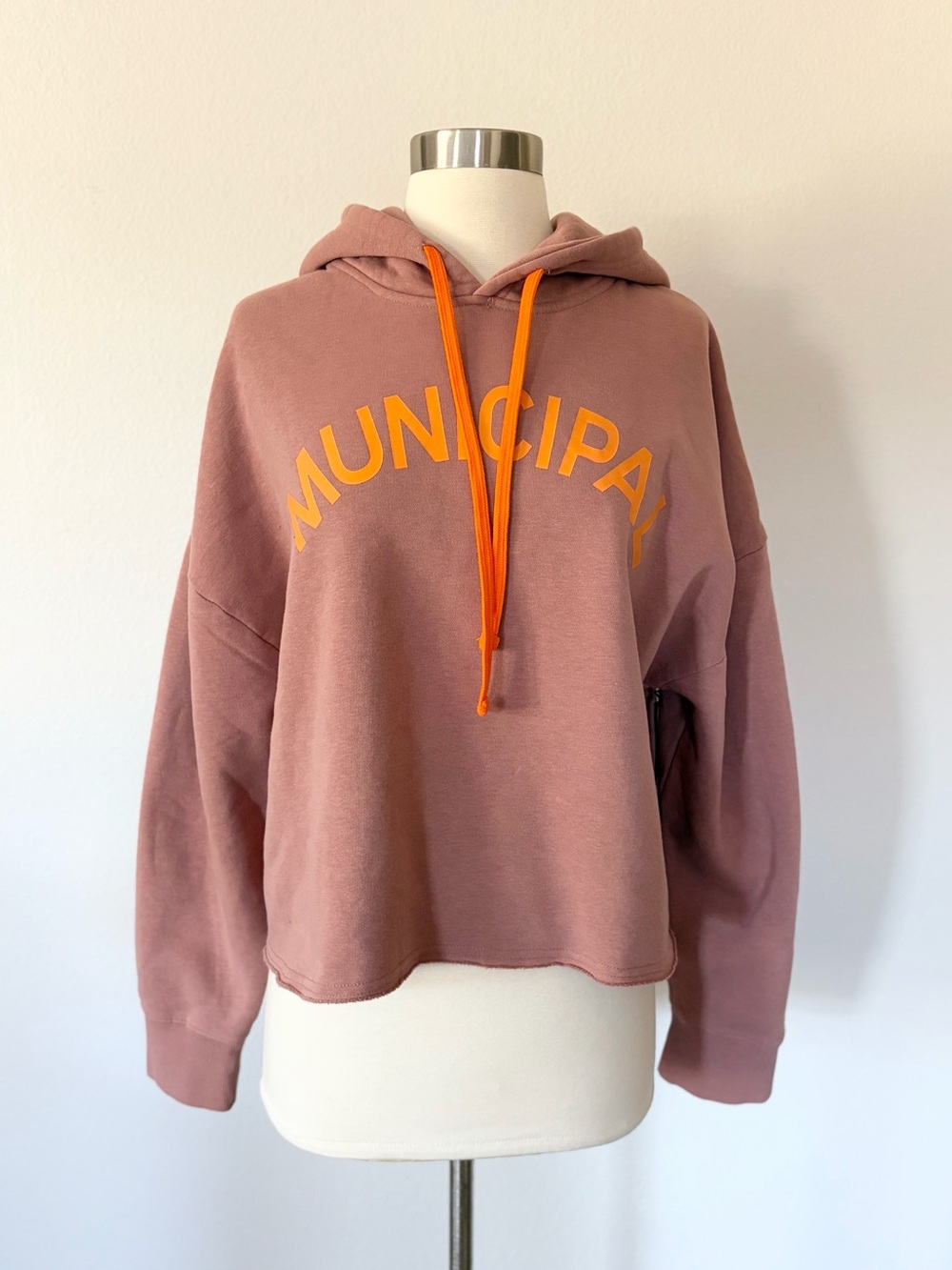 Municipal NWT Women’s Origin Logo Hoodie Mauve Large L